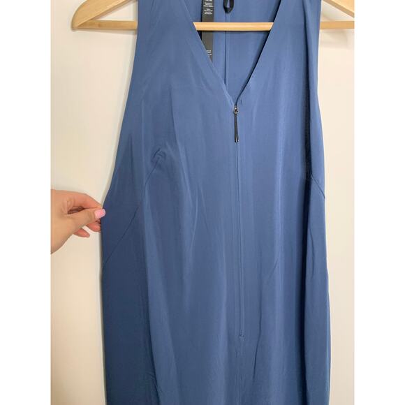 Lululemon Vindur Jumpsuit One Piece Pant Lab Ink Blue Womens 4 New - Picture 16 of 16
